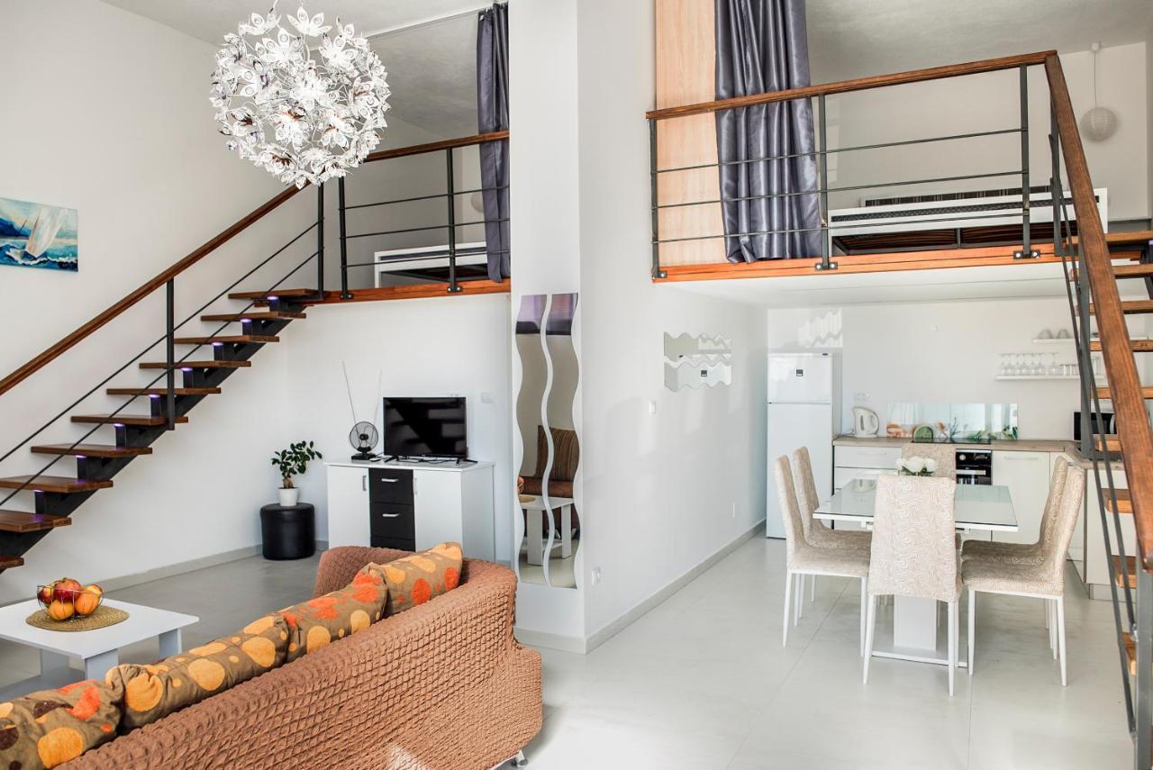 Apartment Alja Dugi Rat Kültér fotó