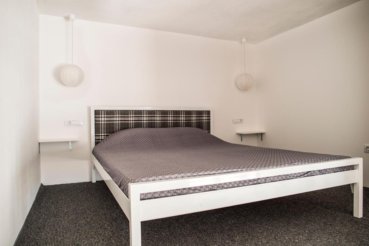 Apartment Alja Dugi Rat Kültér fotó