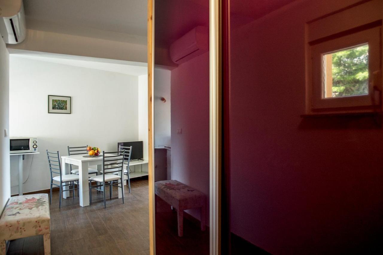 Apartment Alja Dugi Rat Kültér fotó